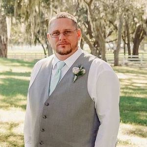 Meet your Posher, Joshua